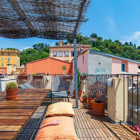 Old Town, Floor, Sun Deck Terrace With Large Sea Views شقة
