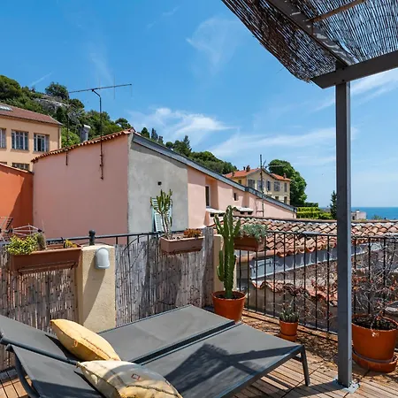 Old Town, Floor, Sun Deck Terrace With Large Sea Views Apartmán