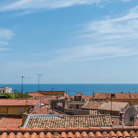 Old Town, Floor, Sun Deck Terrace With Large Sea Views * نيس